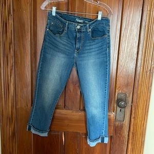 Levi denim capris size 12